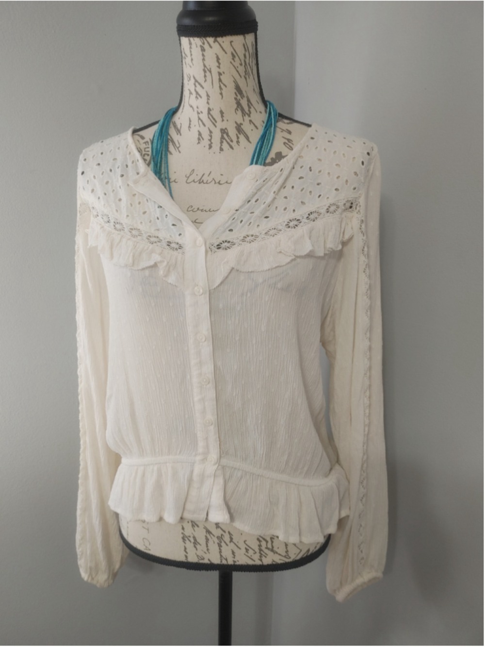 Women's American Eagle Off-White Eyelet Ruffle Gauzy Boho Peasant Blouse L - Picture 3 of 12